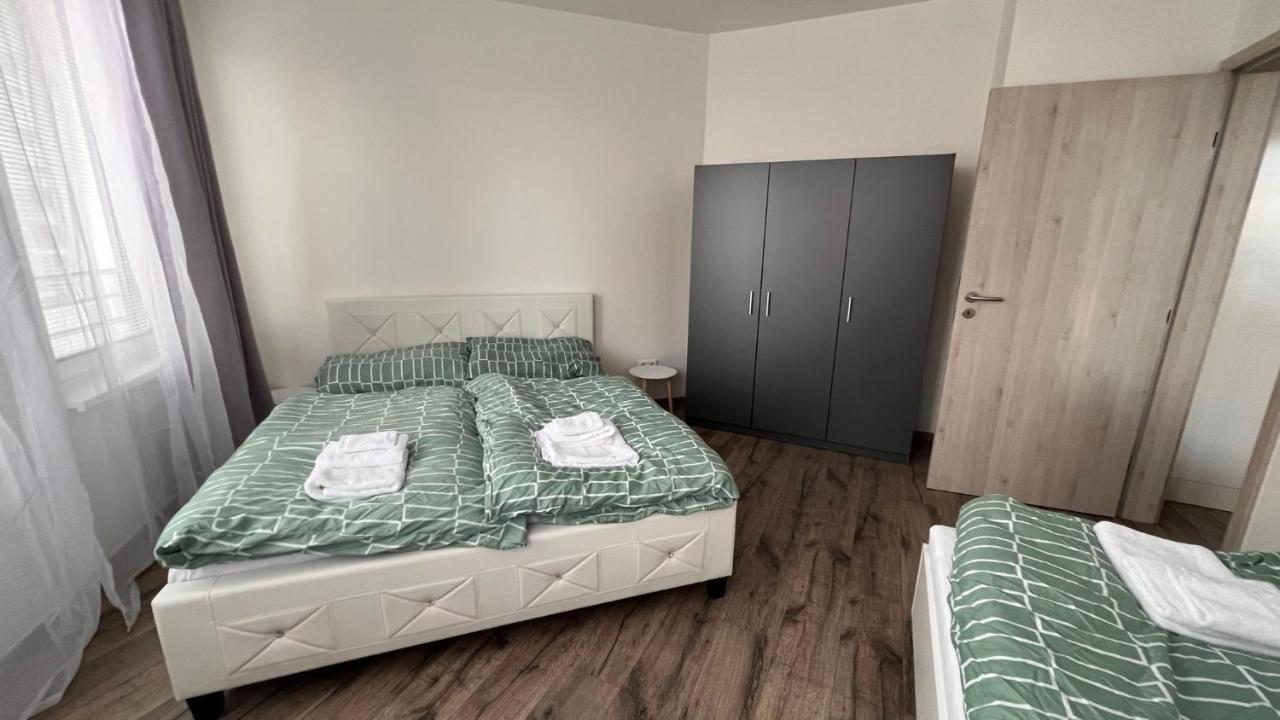 Air-Conditioned, 2 Room Apartment With Balcony, New Building Raca Μπρατισλάβα Εξωτερικό φωτογραφία